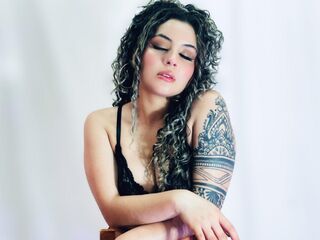 girl sex chat room TinyMeyer