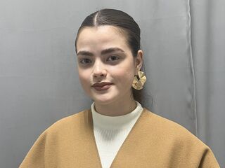 fingering camgirl ToniBishop
