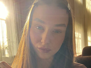 naked webcam girl photo TristaCarmody