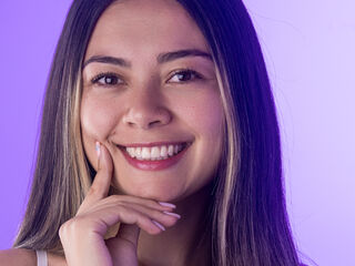 hot chat room ValentinaForest