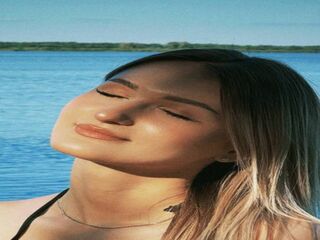 webcam babe VerlineBurth