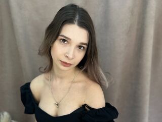 naked girl with cam WandaHearing