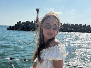 live teaser cam YaekoBrowers