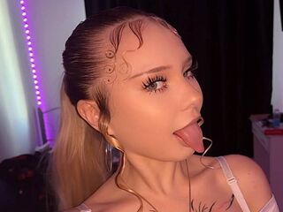 hot striptease show YolandoHeitz