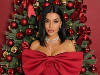 masturbating cam girl YvonneEverle