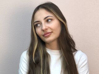naked camgirl masturbating ZanaBaerman